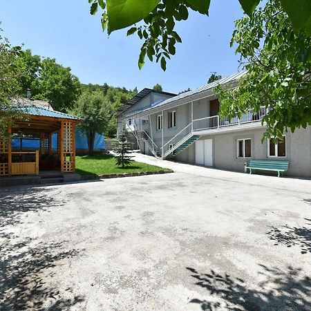 Guest House Arsan Țaghkadzor Exterior foto