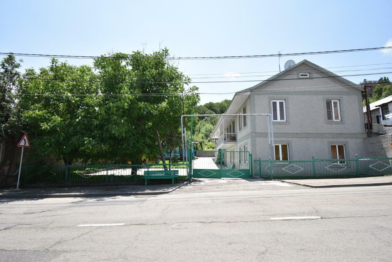 Guest House Arsan Țaghkadzor Exterior foto
