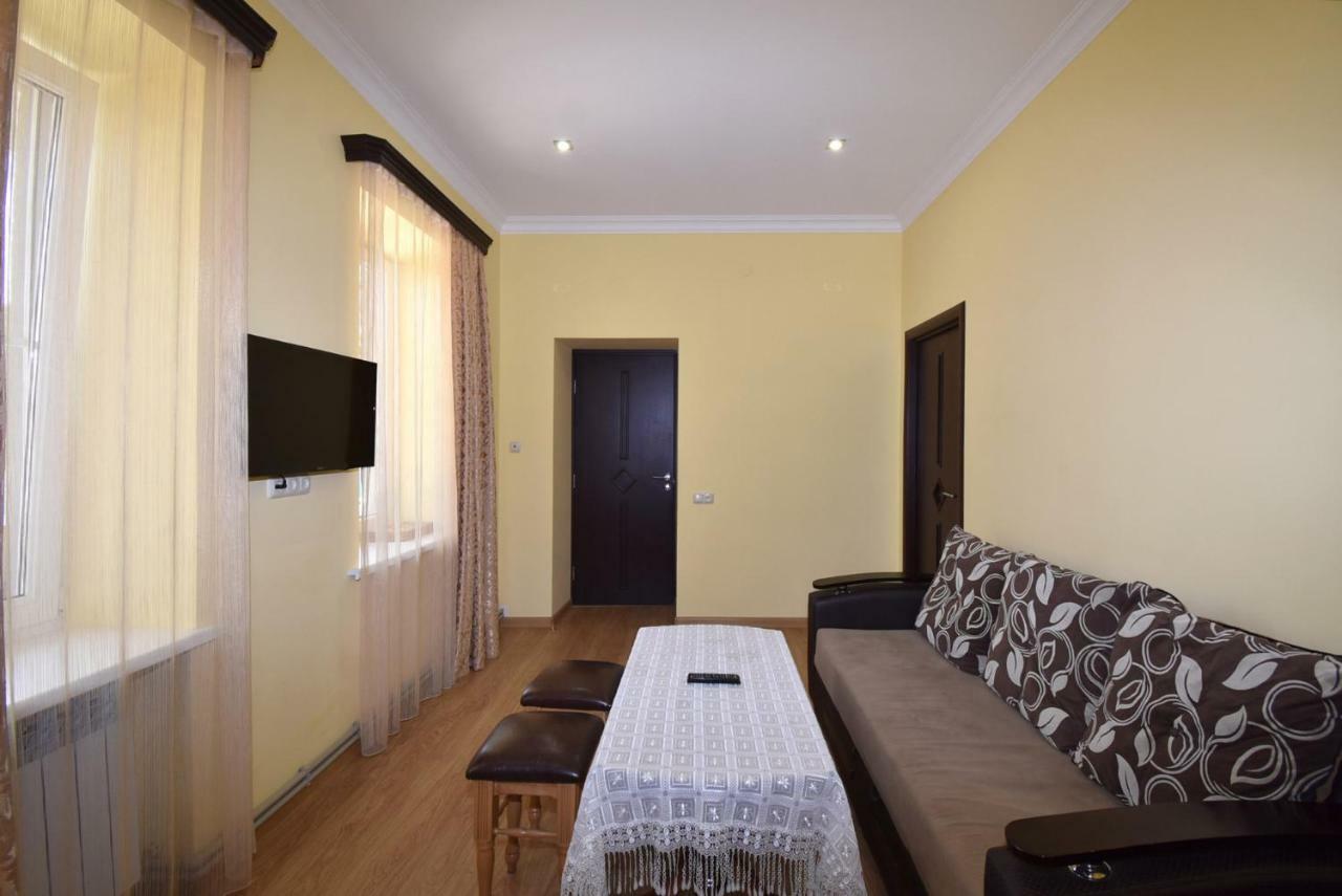 Guest House Arsan Țaghkadzor Exterior foto
